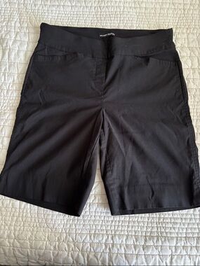 Hilary Radley Black Women's Bermuda Shorts Size Medium